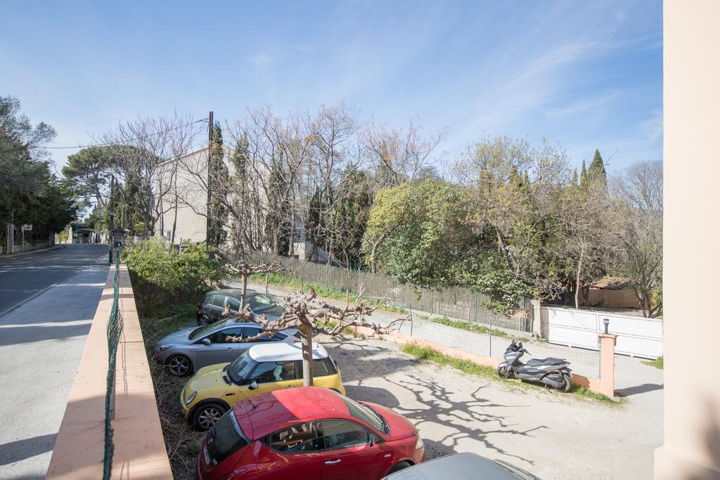 Residence La Source Toulon Bagian luar foto