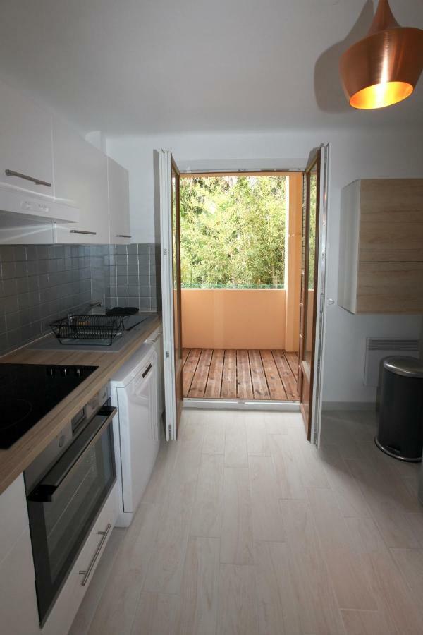 Residence La Source Toulon Bagian luar foto