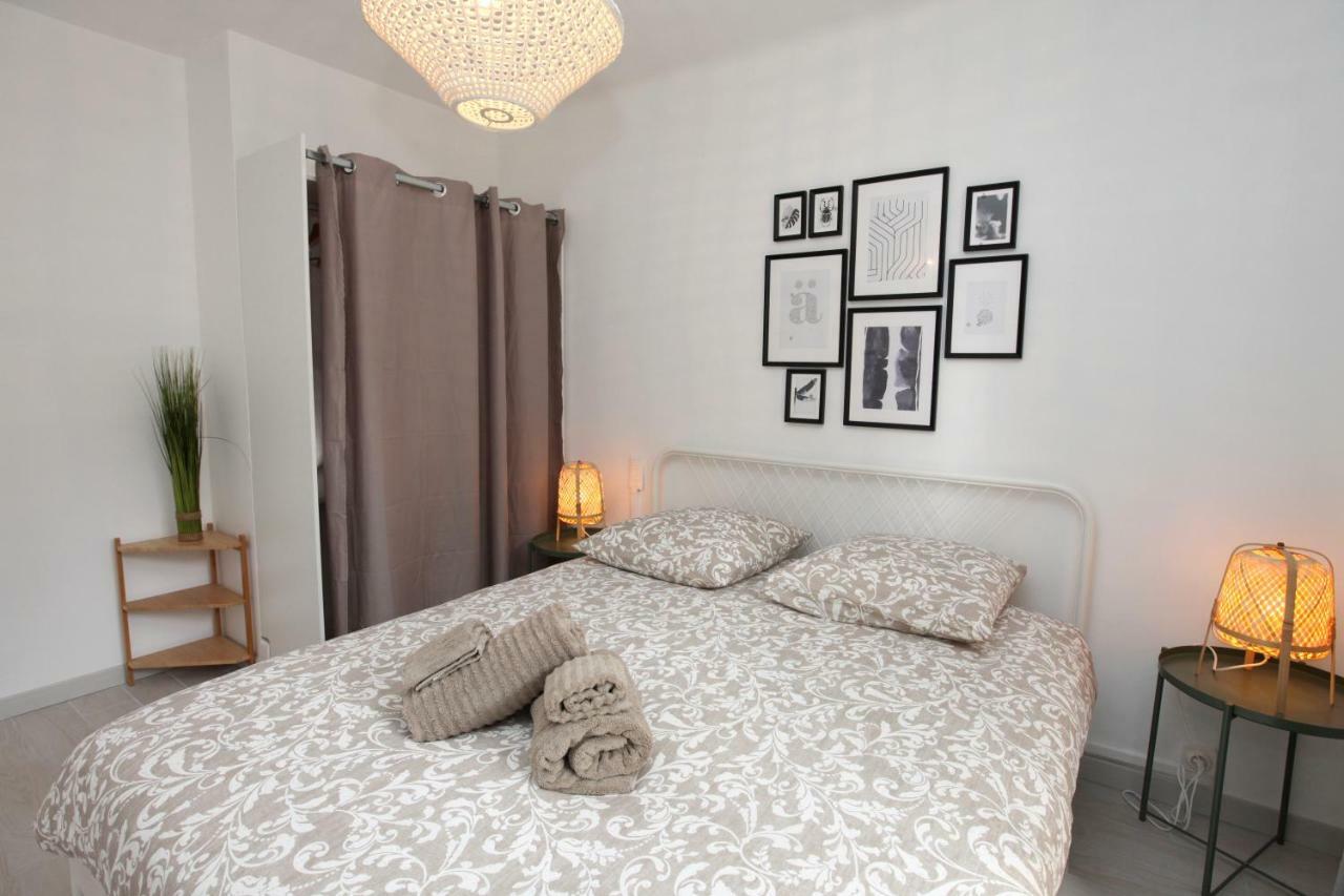 Residence La Source Toulon Bagian luar foto