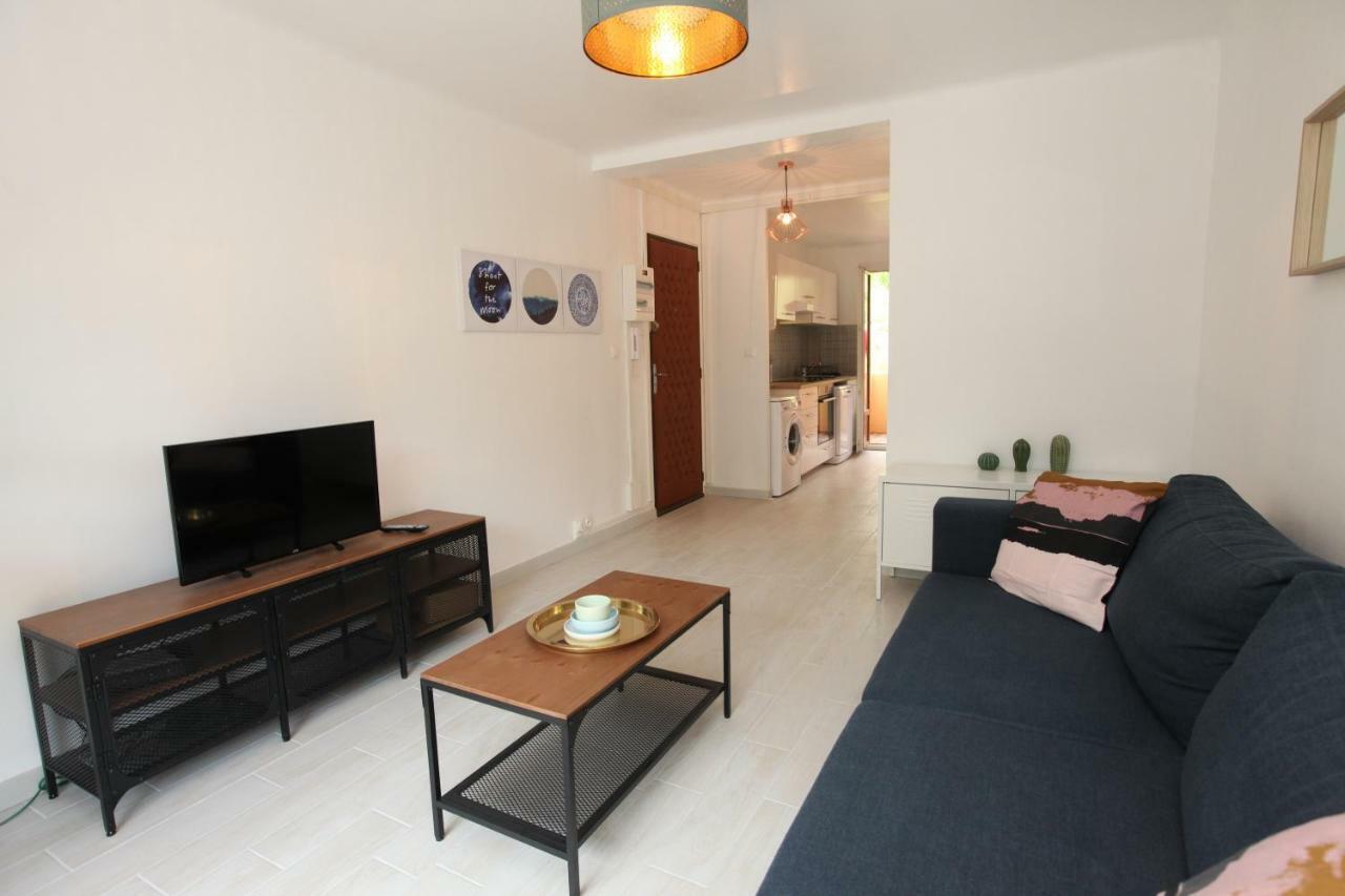 Residence La Source Toulon Bagian luar foto